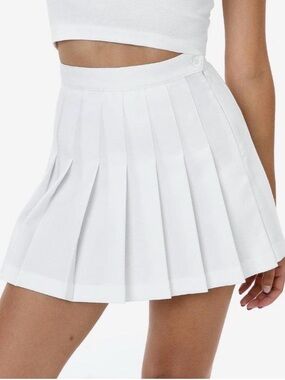 American Apparel White Pleated Skirt